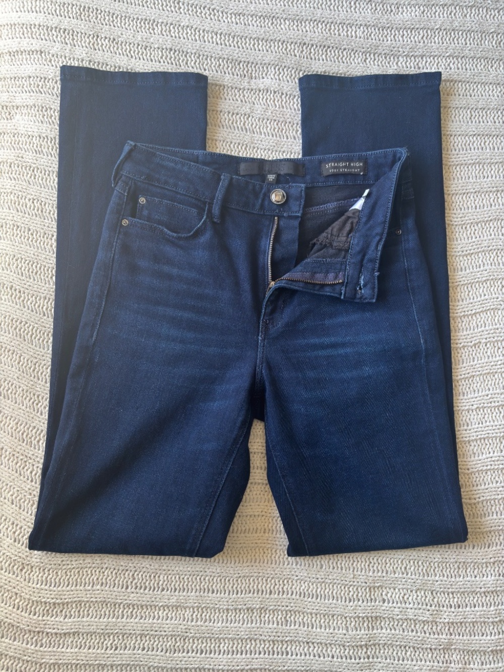 Guess 1981 Straight High Jeans Women’s 28 Dark Wash High Rise Denim